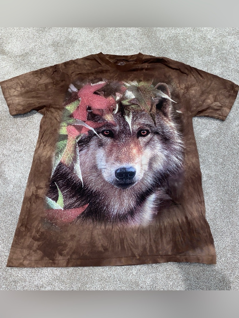 The Mountain Wolf Face Autumn Leaves T Shirt Size Adult L Brown Tie Dye